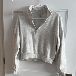 Kyodan Gray Women's Half-Zip Sweatshirt (xs)